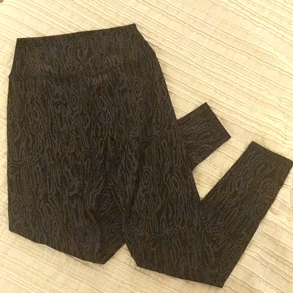 Kamo Fitness Serenity Leggings 25" - Charcoal Print